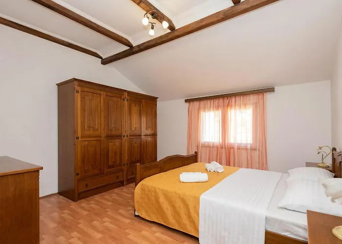 Erceg Villa Veliki Prolog